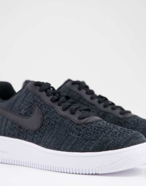 Nike air force flyknit negras deals