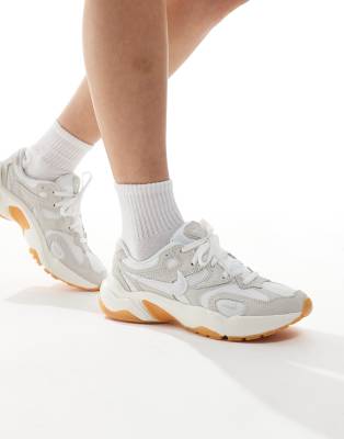 AL8 sneakers in off white and gray