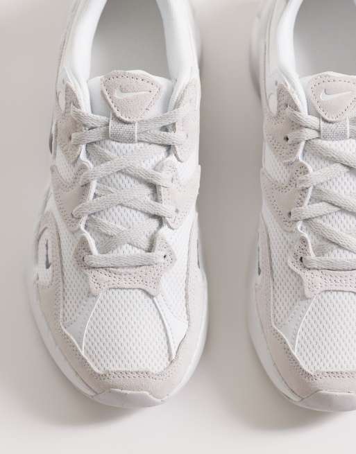 Nike AL8 sneakers in white and silver, 2 of 5