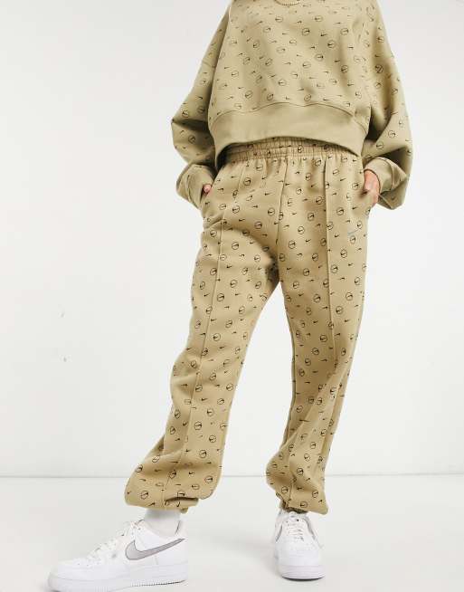 Nike 2024 camel joggers