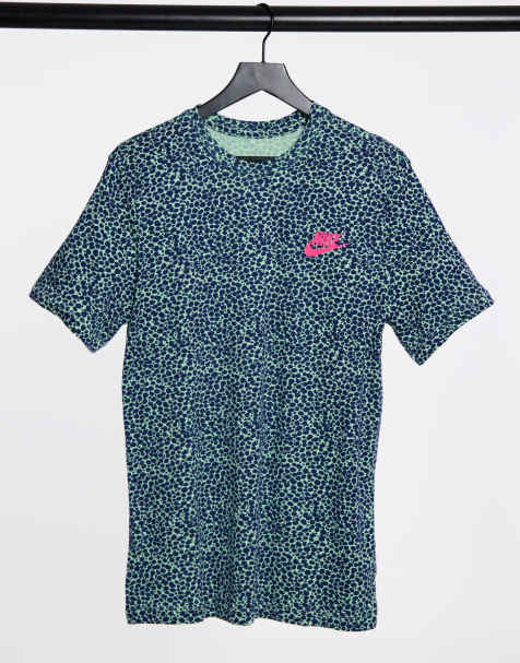 Nike all over print t-shirt in green