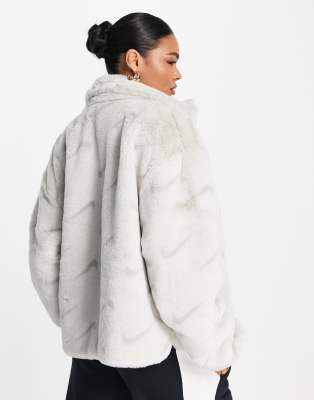 Nike BIG SWOOSH FAUX FUR JACKET White - SAIL