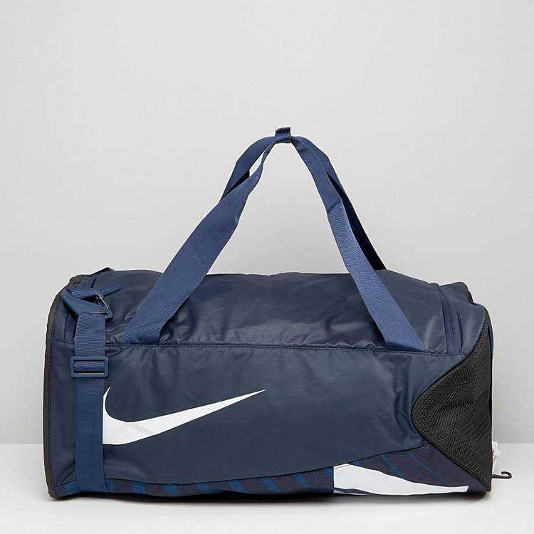 interno Extremistas Acercarse Nike Alpha Adapt Crossbody Duffel Bag In Medium BA5182-410 | ASOS