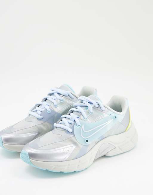 Nike Alphina 5000 Trainers in ASOS