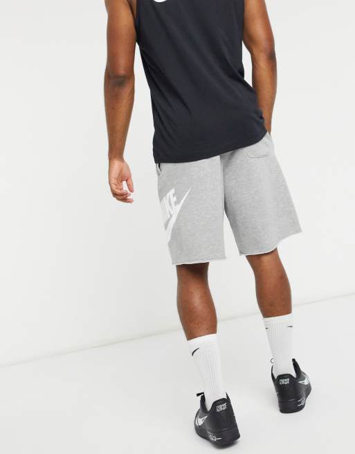 Nike alumni vice sales shorts wolf grey