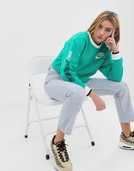 Nike archive shop reversible sweatshirt