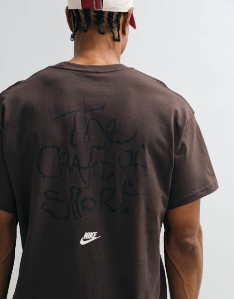 Nike arts club graphic t-shirt in brown - view 1