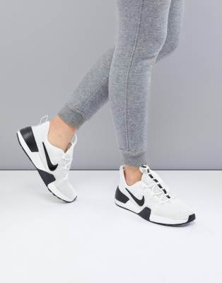 nike ashin trainers in white