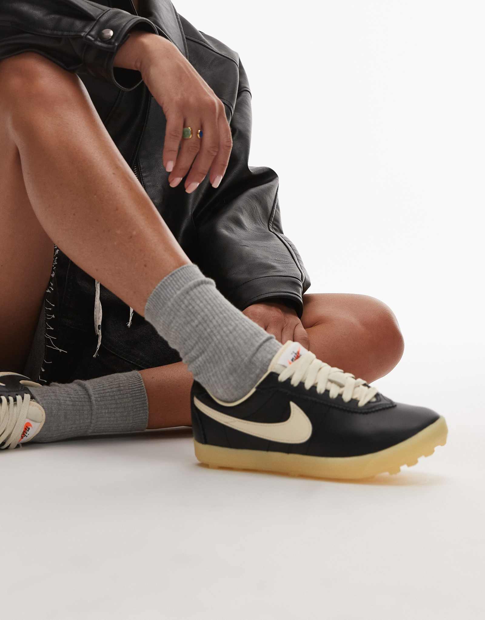 Кроссовки Nike Astrograbber черного цвета