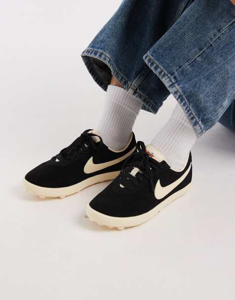 Nike Astrograbber sneakers in black - view 1