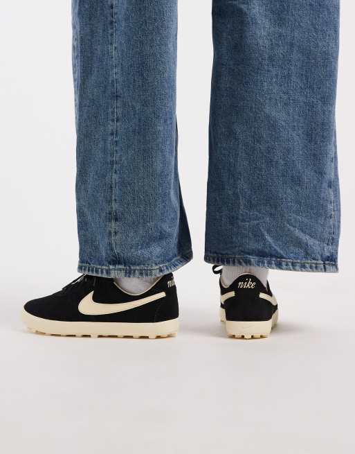 Nike – Astrograbber – Svarta sneakers i mocka, 3 av 5