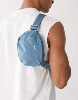 Nike Aura Fanny Pack