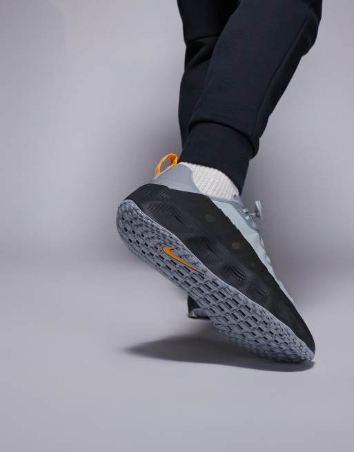 Nike – Ava Rover – Sneaker in Grau, 4 von 5