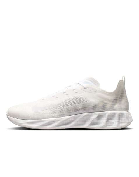 Nike Ava X sneakers in white - view 1