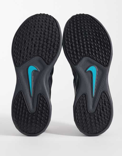 Nike Ava X trainers in black and blue, 5 of 5