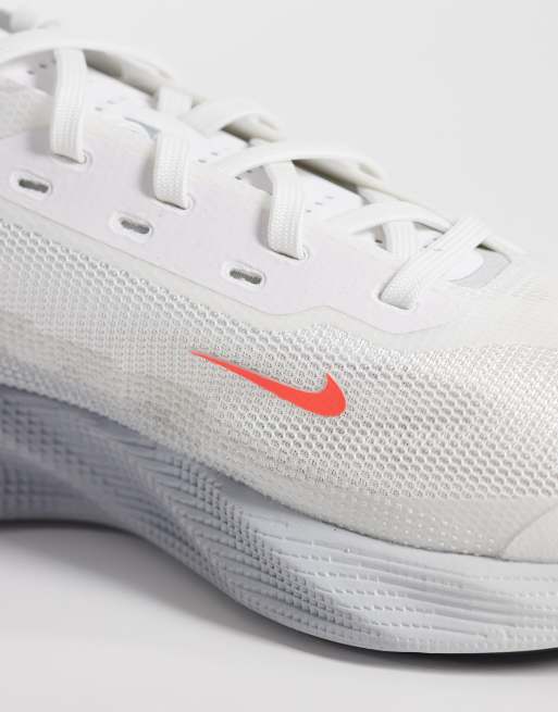 Nike Ava X trainers in grey and orange, 4 of 5
