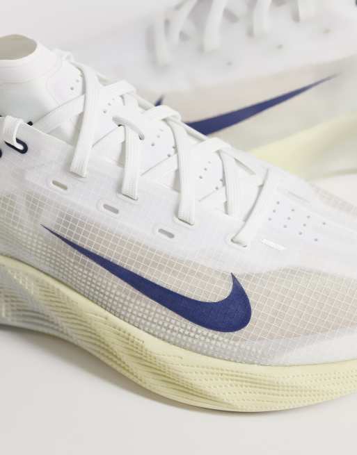 Nike Ava X trainers in white and silver, 4 of 5
