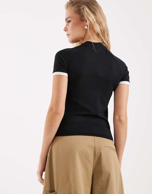 Nike baby tee in black , 4 of 4