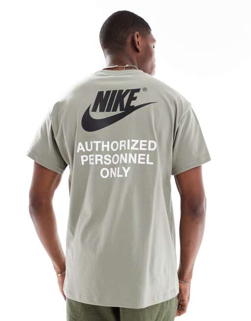 Nike back print graphic t-shirt in khaki