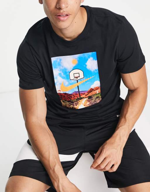 Nike Basketball – Biały T-shirt z fotograficznym nadrukiem na środku