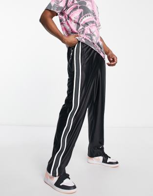 Nike Basketball Circa tear away pants in black