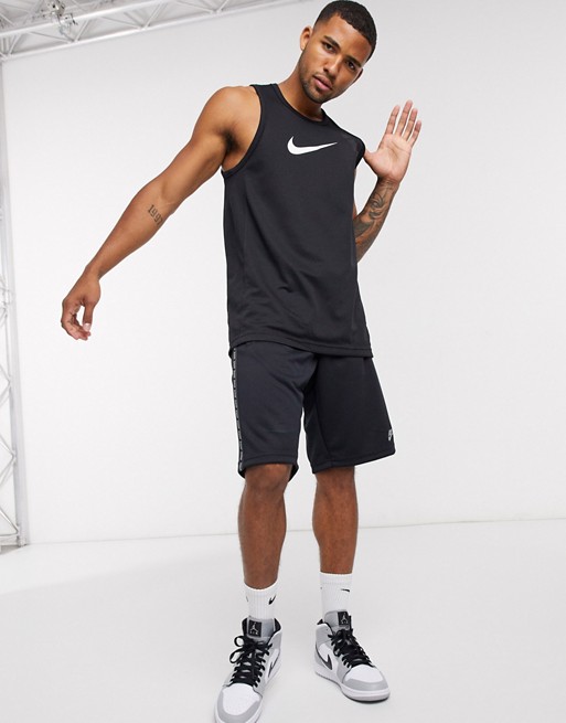 Nike Basketball – Czarny klasyczny podkoszulek bez rękawÓw z logo JMJO