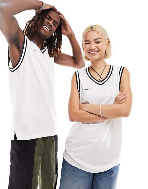 Nike Basketball DNA Dri-Fit unisex jersey in white | ASOS Nike Basketball DNA Dri-Fit unisex jersey in white | ASOS