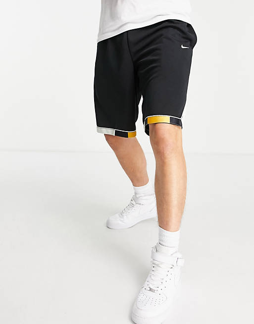 Men Nike Basketball DNA shorts in black 