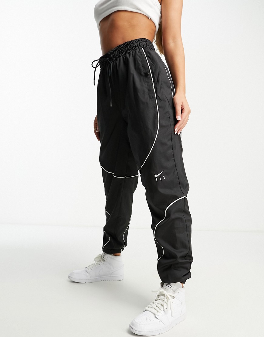 Nike Basketball fly joggers in black