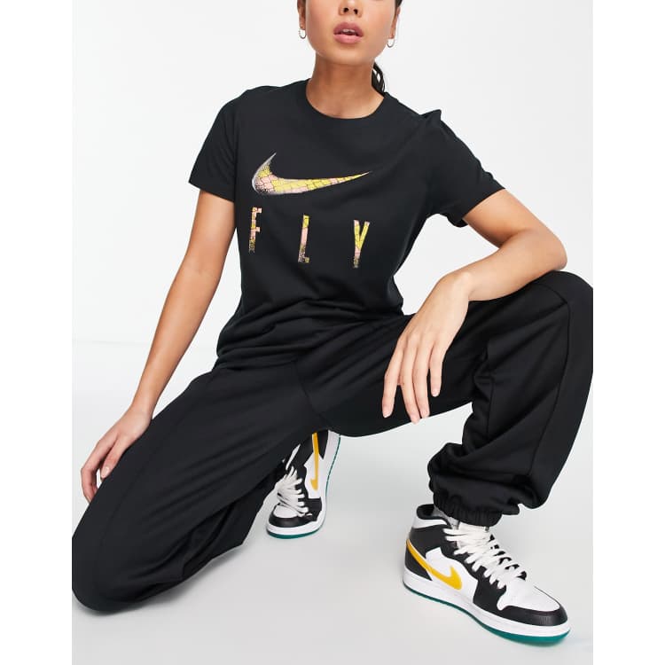 Black and gold outlet nike women's clothing