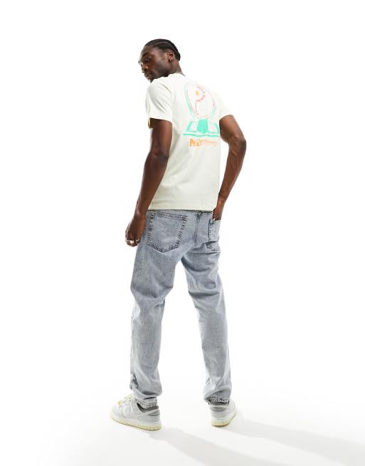 Nike Basketball graphic t-shirt in coconut milk 