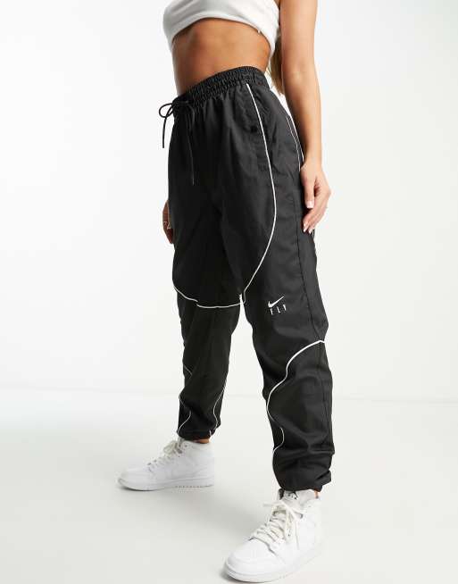 Nike Basketball - Joggingbroek met Fly-logo in zwart
