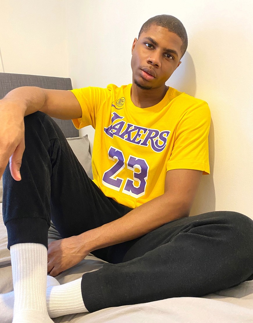 Nike – Basketball LA Lakers 'LeBron James' NBA – Gul t-shirt