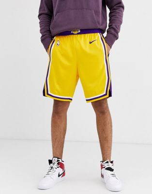 Nike Basketball - LA Lakers NBA - Pantaloncini gialli | ASOS