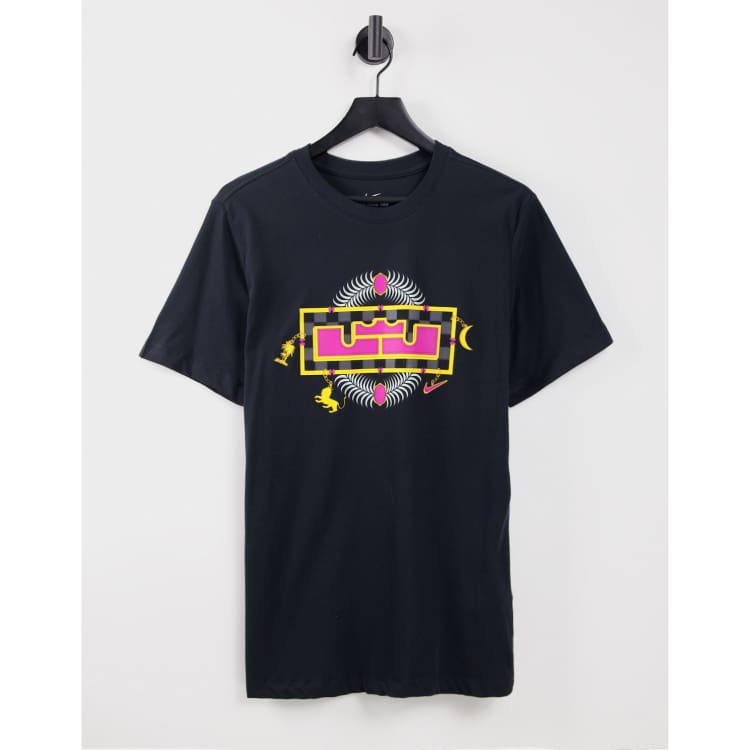 Black and gold outlet lebron shirt