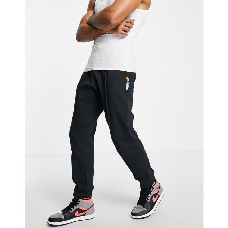 Pantaloni e leggings Activewear Nike Basketball - Lebron James - Joggers neri