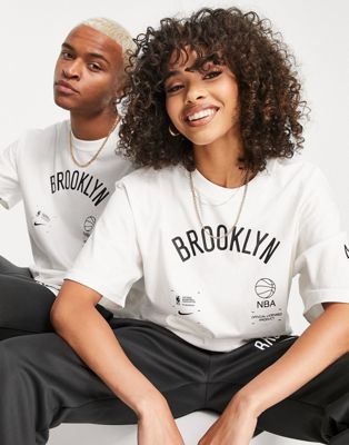 Nike Basketball NBA Brooklyn Nets Courtside graphic unisex t-shirt in white