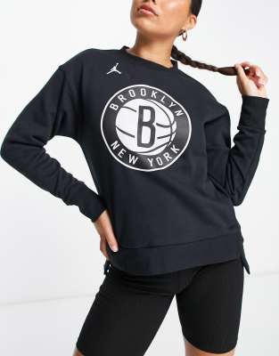 Nike Basketball NBA Brooklyn Nets Statement fleece crew in black