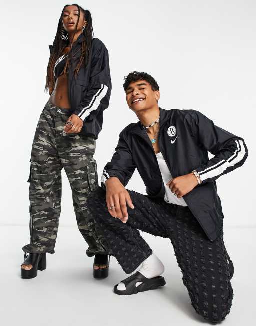 Nike Basketball NBA Brooklyn Nets unisex track jacket in black | ASOS