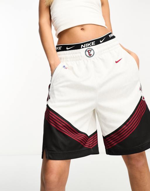 Nike Basketball NBA Chicago Bulls Icon Swingman unisex shorts in white