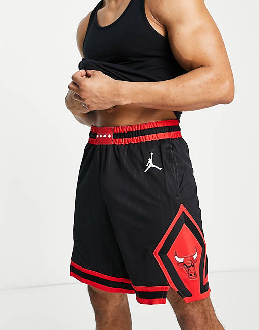 T-Shirts & Vests Nike Basketball NBA Chicago Bulls Swingman shorts in black 