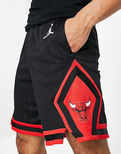 T-Shirts & Vests Nike Basketball NBA Chicago Bulls Swingman shorts in black 