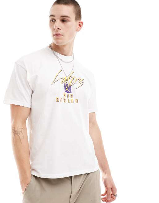 Nike Basketball NBA LA Lakers logo graphic t-shirt in white