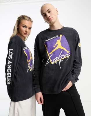 Nike Basketball NBA LA Lakers unisex graphic long sleeve t-shirt in black and purple - ASOS Price Checker