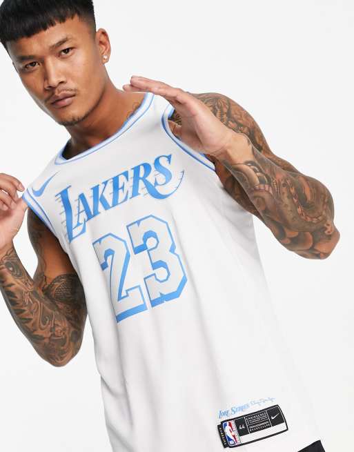 White la hot sale lakers jersey