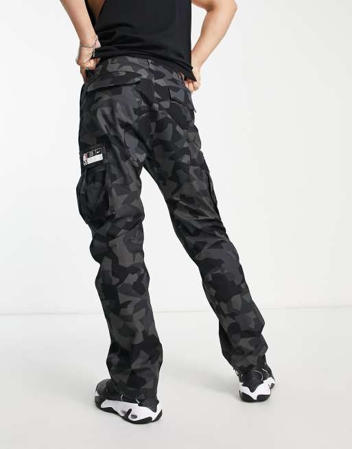 Nike hotsell camo trousers