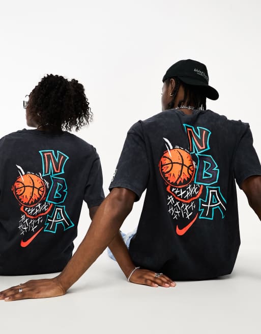 Nike Basketball NBA graphic cropped t-shirt in black