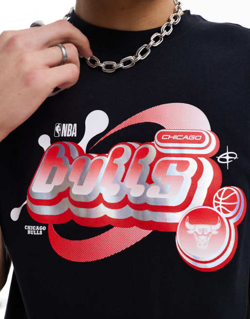 Nike Basketball NBA Unisex Chicago Bulls graphic t shirt in black