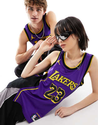 Nike Basketball NBA Unisex LA Lakers Dri-FIT Lebron James Icons