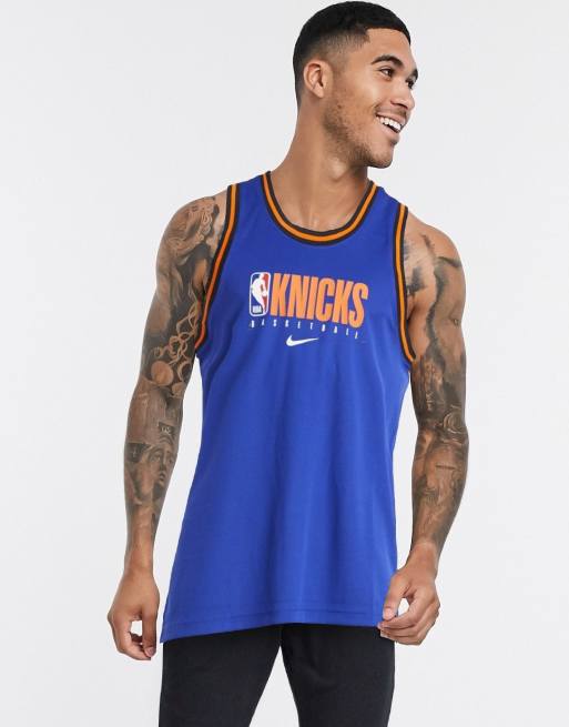 Nike Basketball – New York Knicks – Swingman-Trägershirt in Blau